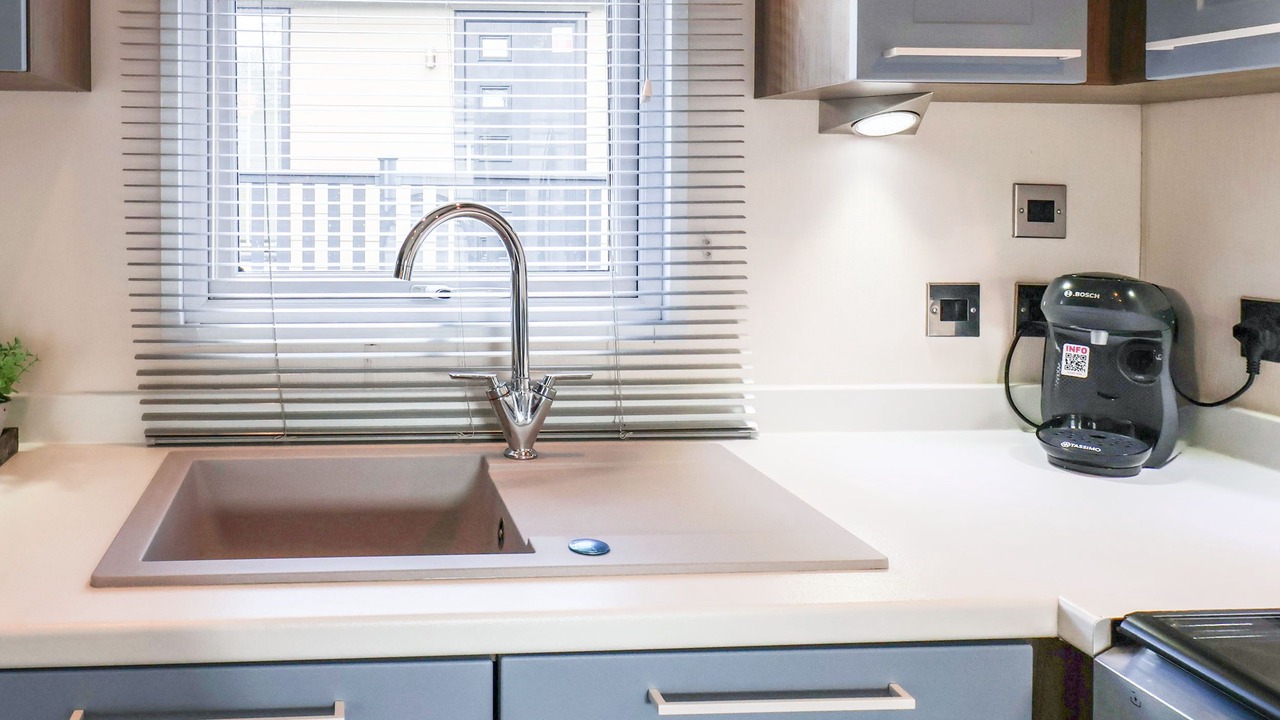 Photo of Others in Cayton Bay