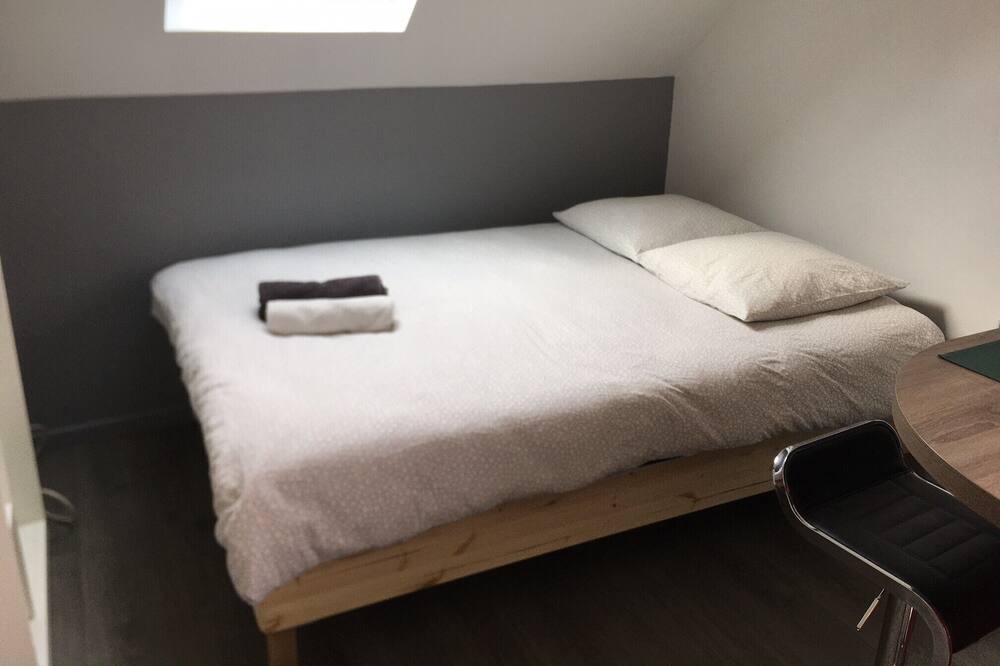 Photo of Bedroom in Coteaux Ouest