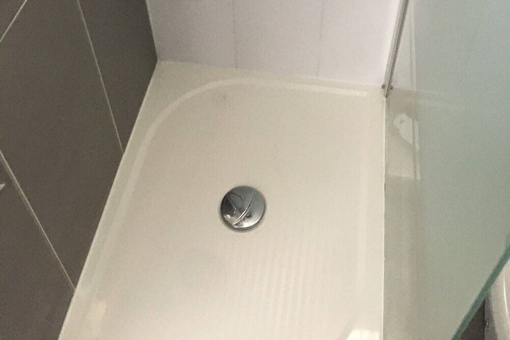 Photo of Bathroom in Coteaux Ouest