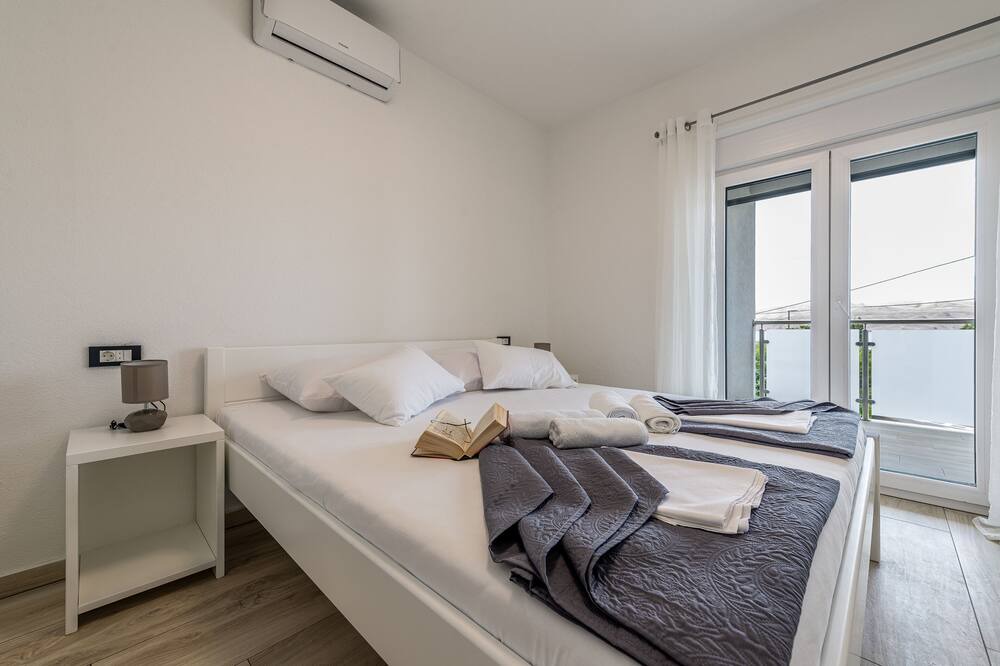 Photo of Bedroom in Karlobag