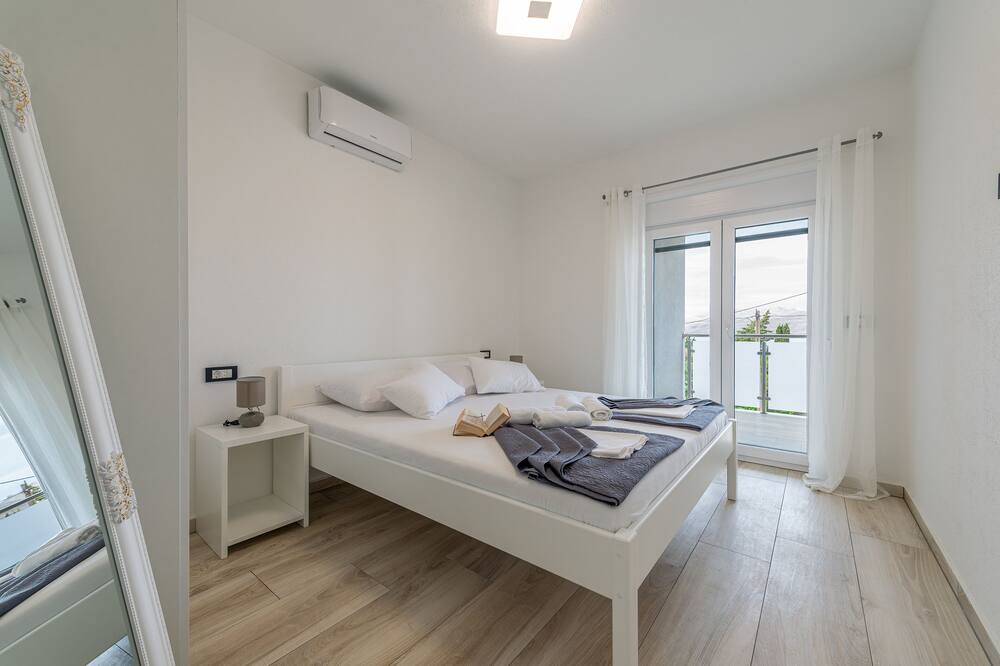 Photo of Bedroom in Karlobag