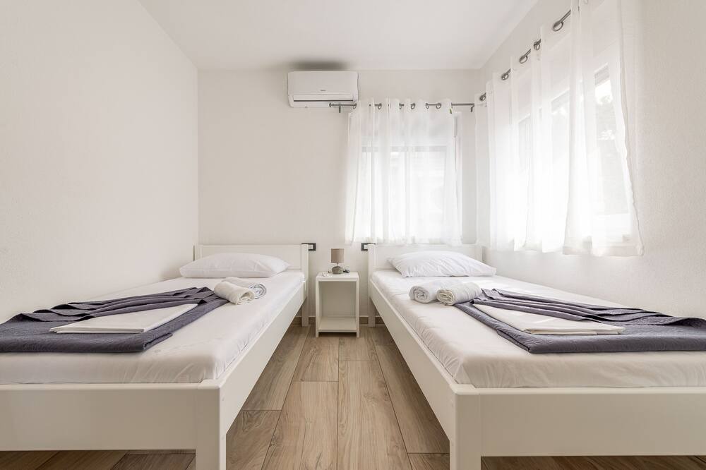 Photo of Bedroom in Karlobag