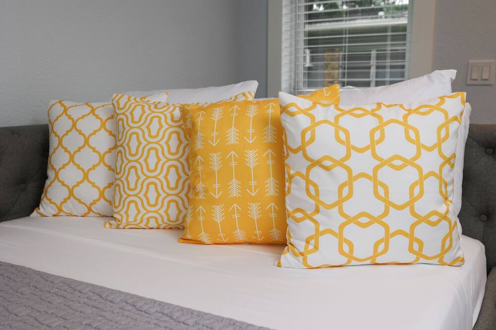 Photo of Bedroom in Wadeview Park