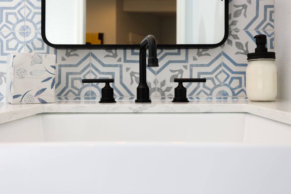 Photo of Bathroom in Wadeview Park