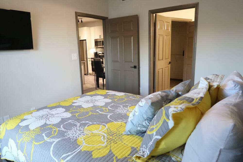 Photo of Bedroom in South Main
