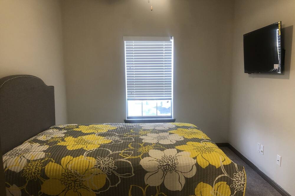 Photo of Bedroom in South Main
