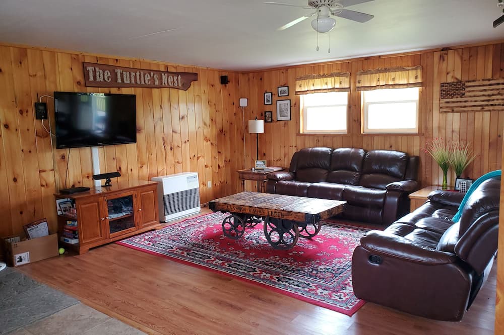 Photo of Livingroom in South Rutland