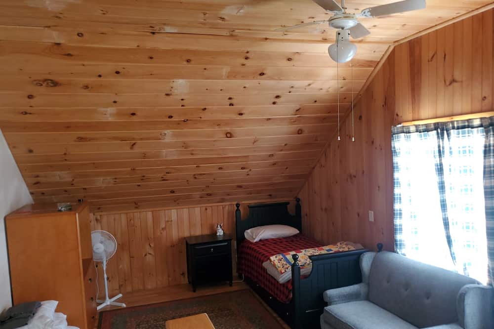 Photo of Bedroom in South Rutland