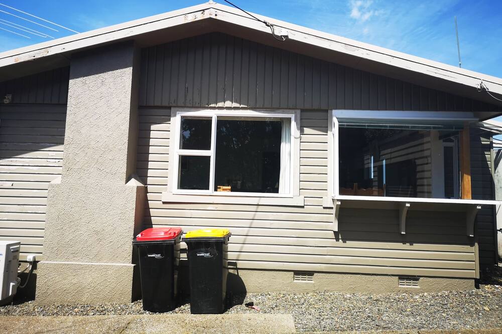 Photo of Outdoor in Colac Bay