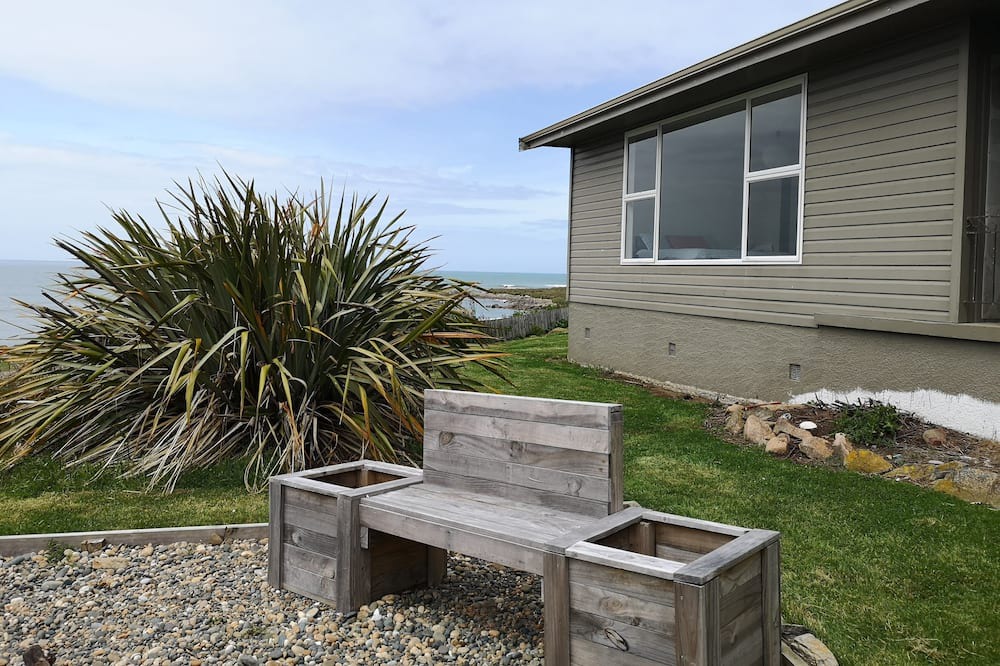 Photo of Outdoor in Colac Bay