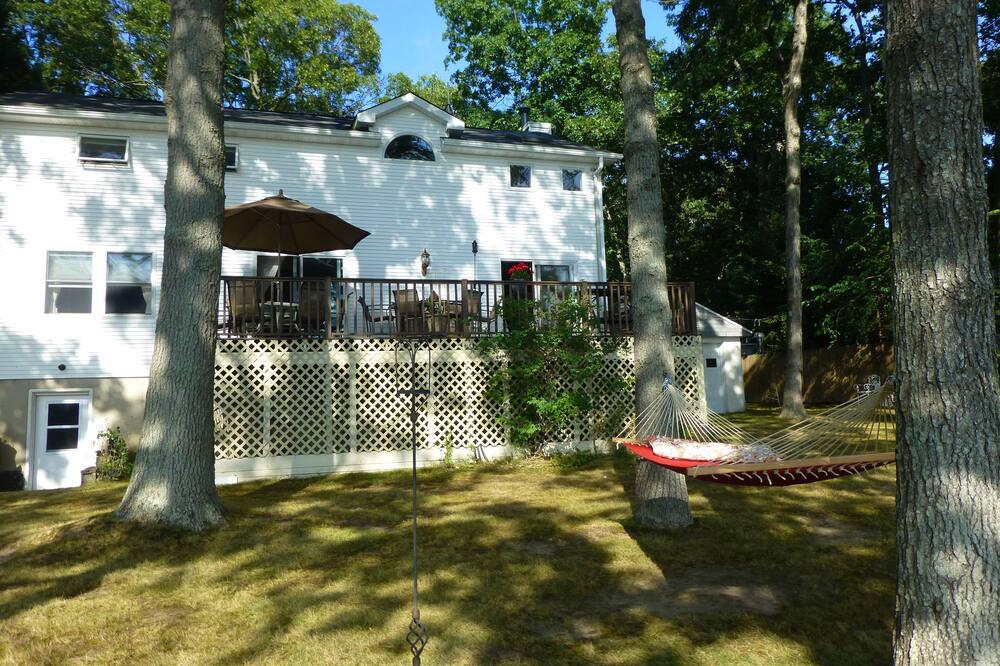 Photo of Outdoor in East Marion