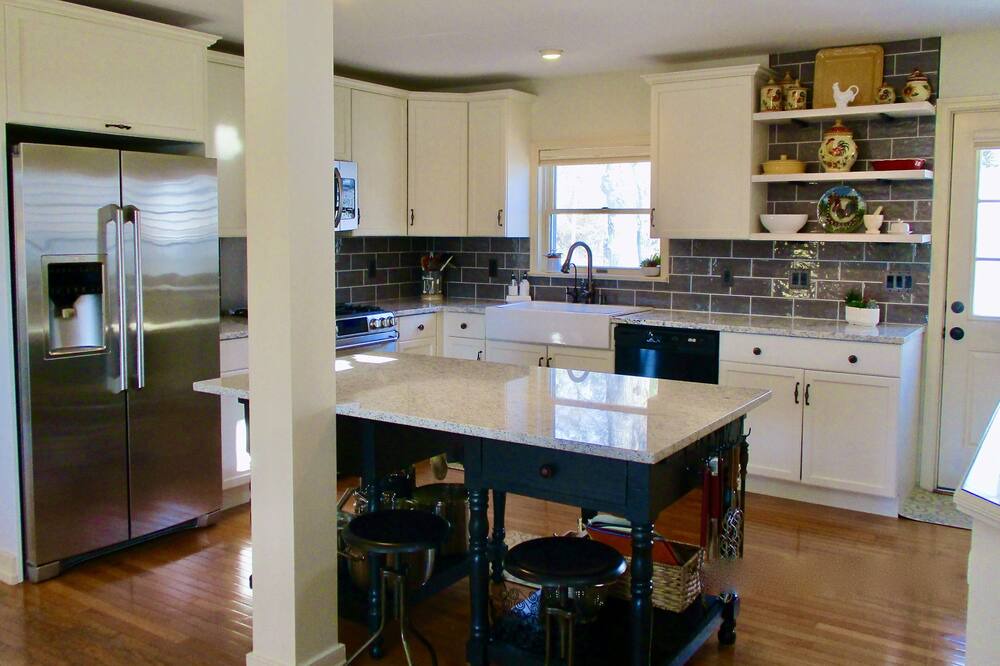 Photo of Kitchen in East Marion