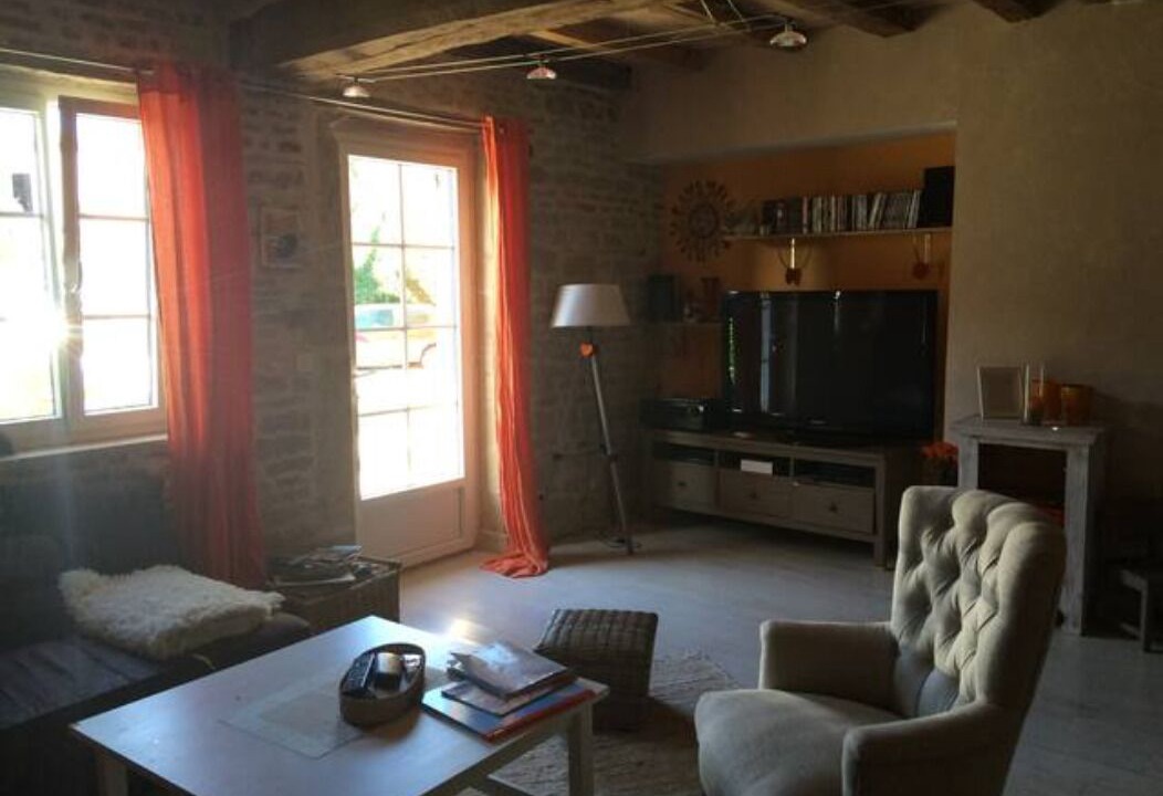 Photo of Livingroom in Corberon