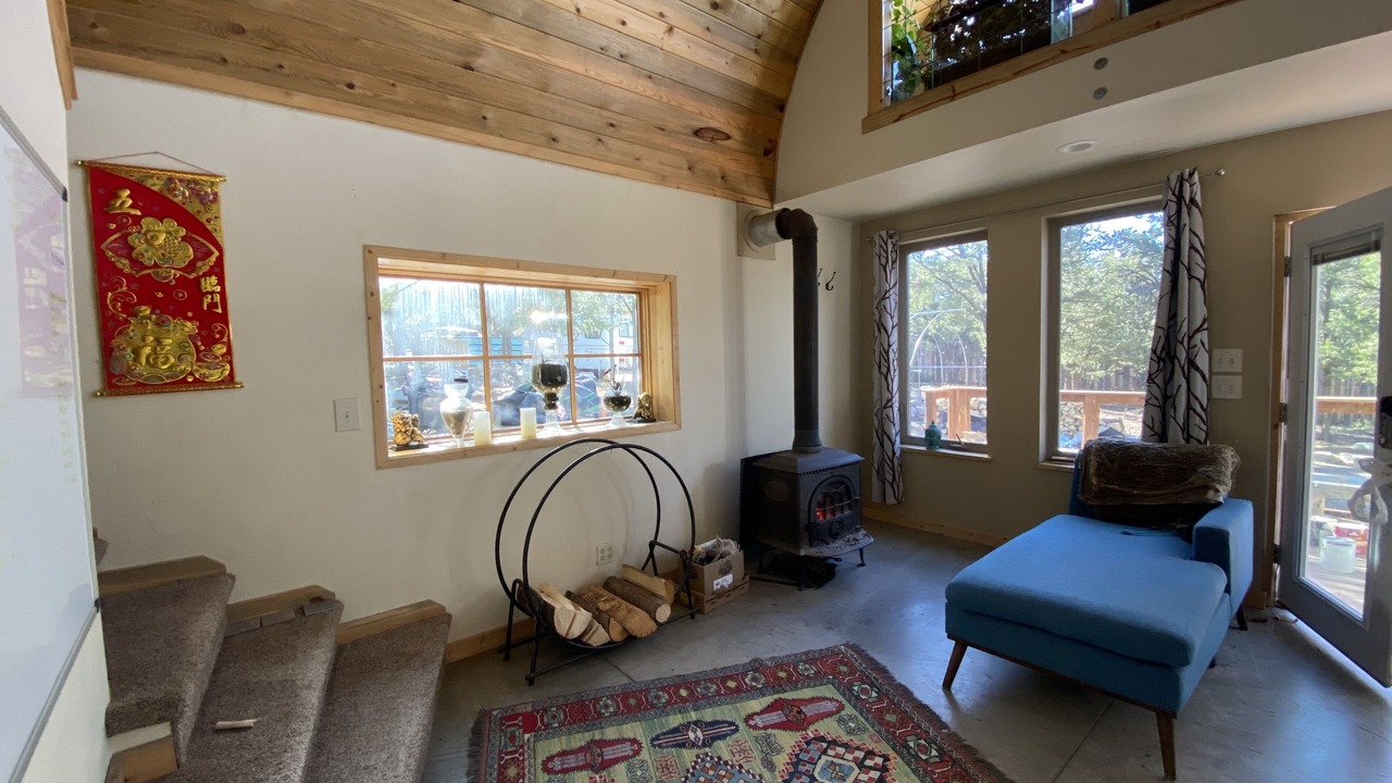 Photo of Livingroom in Crestone