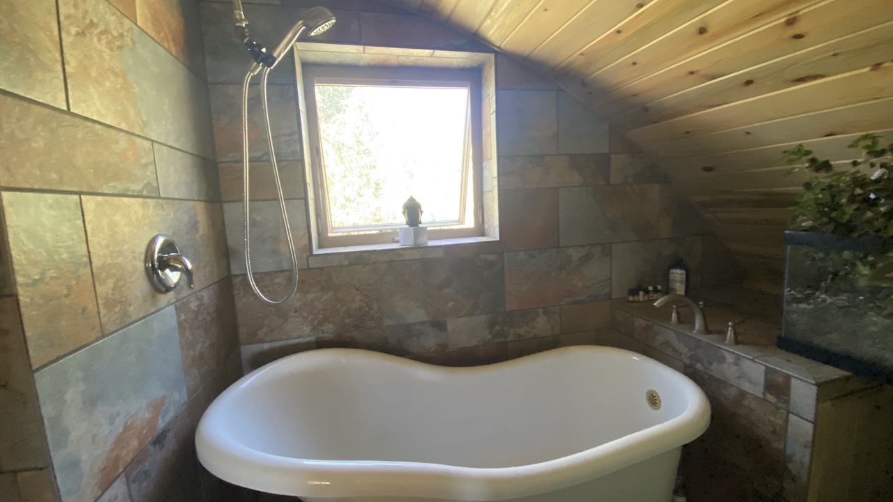 Photo of Bathroom in Crestone