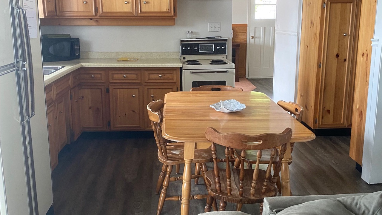 Photo of Kitchen in South Bruce Peninsula