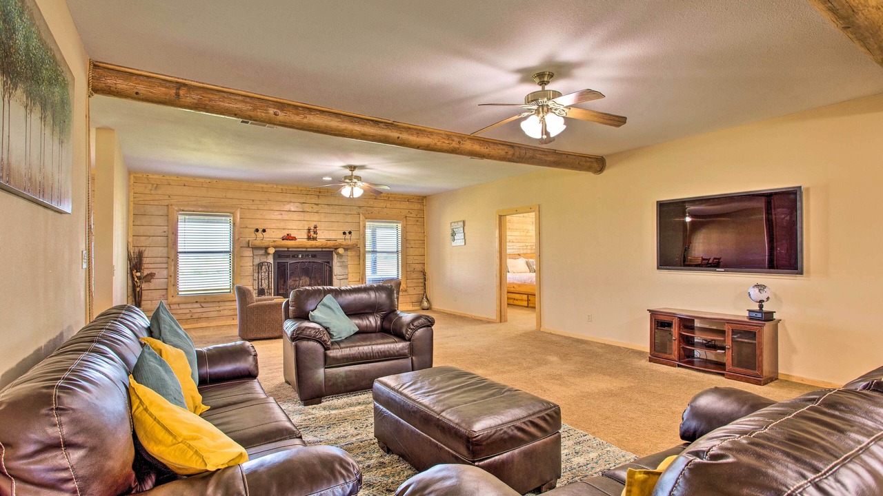 Photo of Livingroom in Rosston