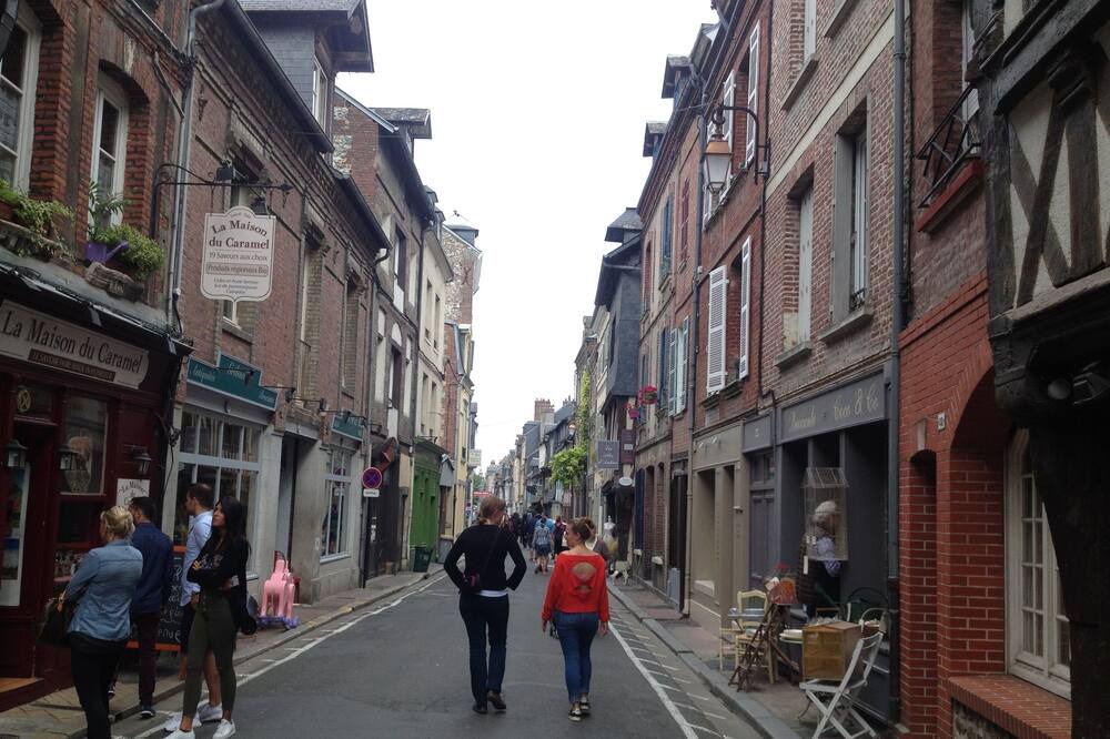 Photo of Others in Bonneville-la-Louvet