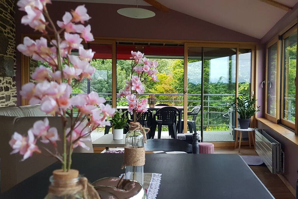 Photo of Livingroom in Brouains