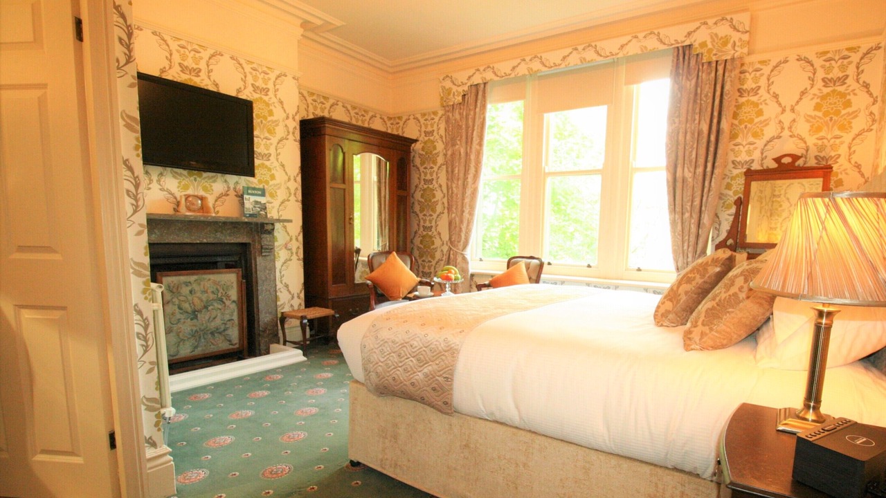 Photo of Others in Buxton