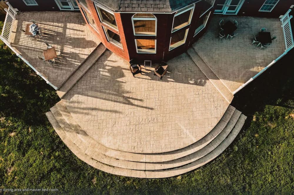 Photo of Outdoor in Highfill
