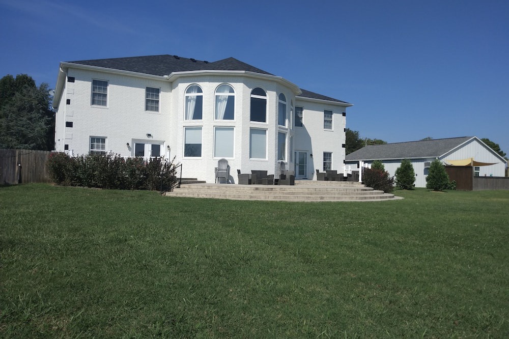 Photo of Outdoor in Highfill