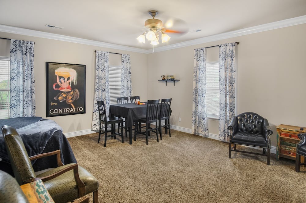 Photo of Bedroom in Highfill