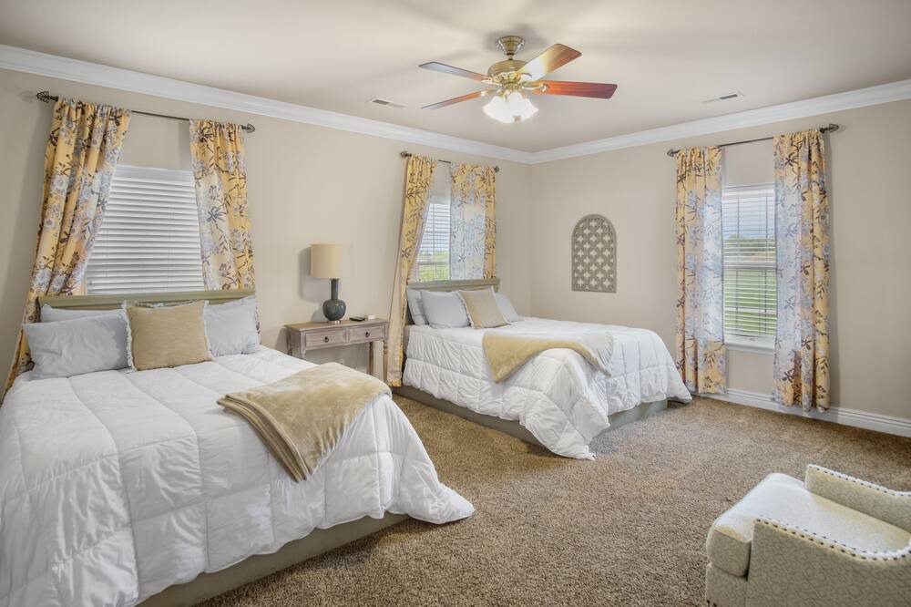 Photo of Bedroom in Highfill
