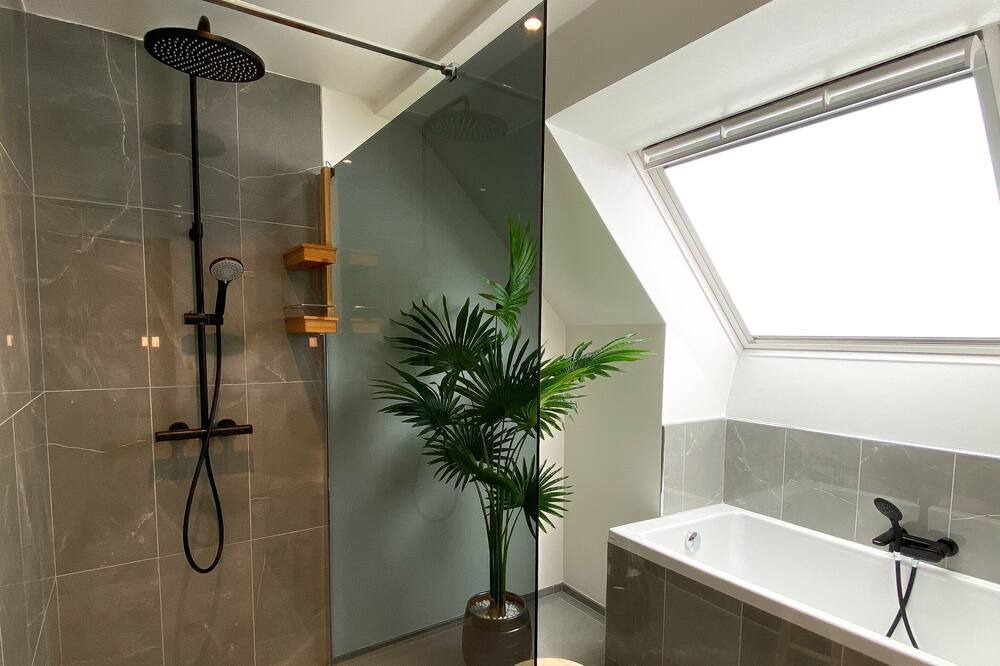 Photo of Bathroom in Centre Ville