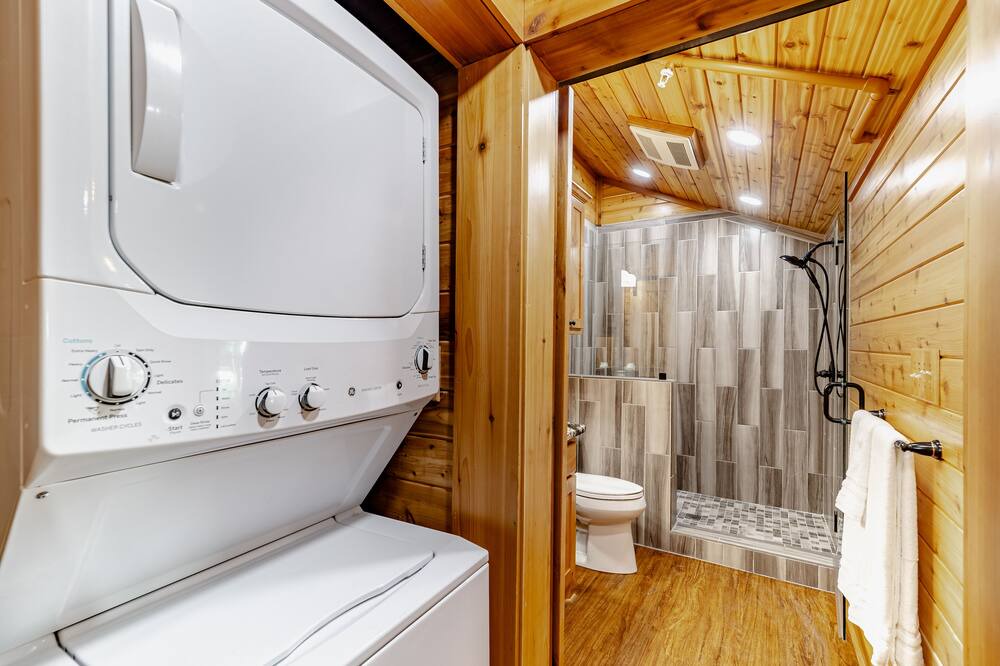 Photo of Bathroom in Lavon
