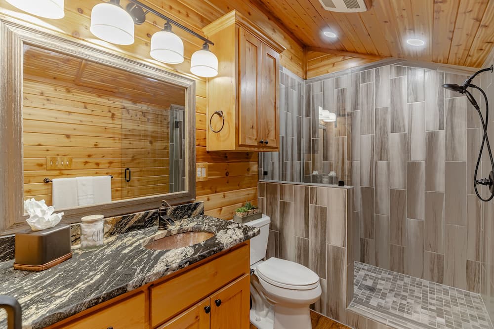 Photo of Bedroom in Lavon