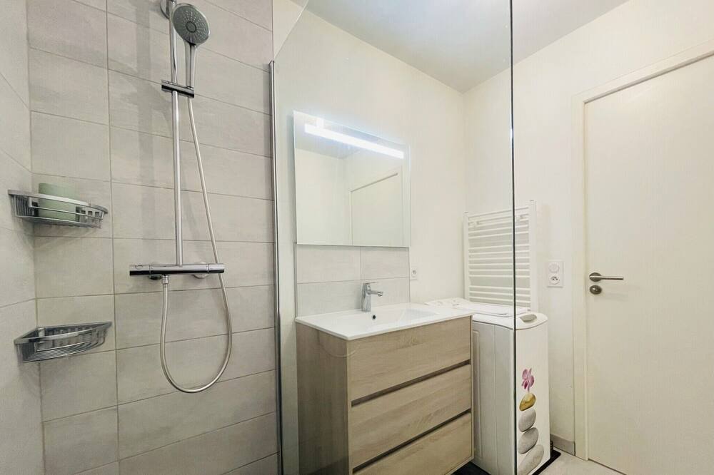 Photo of Bathroom in Tours