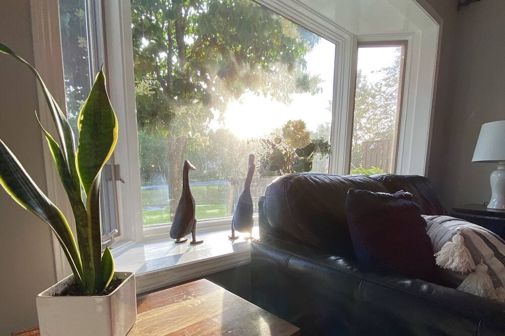 Photo of Others in Oak Hill