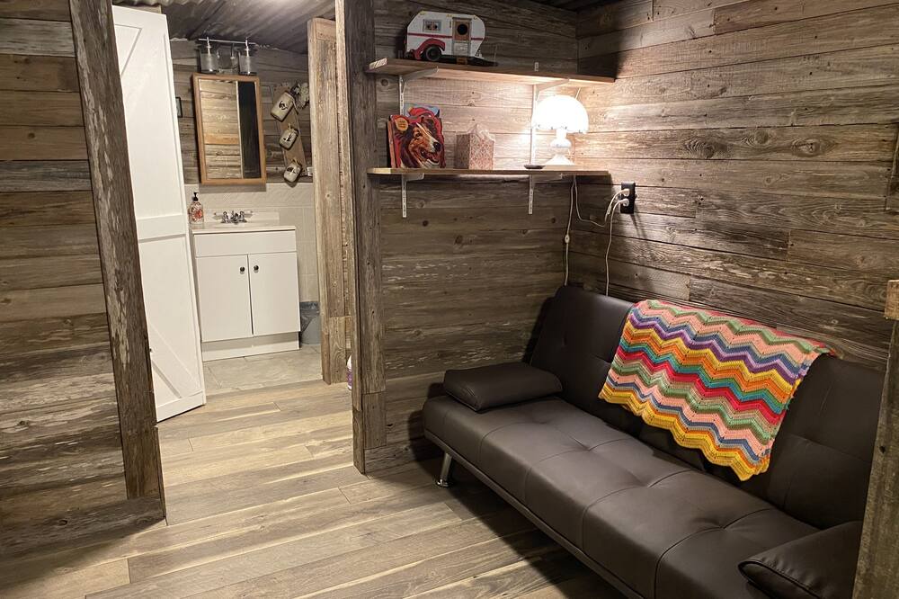 Photo of Livingroom in Oakhurst