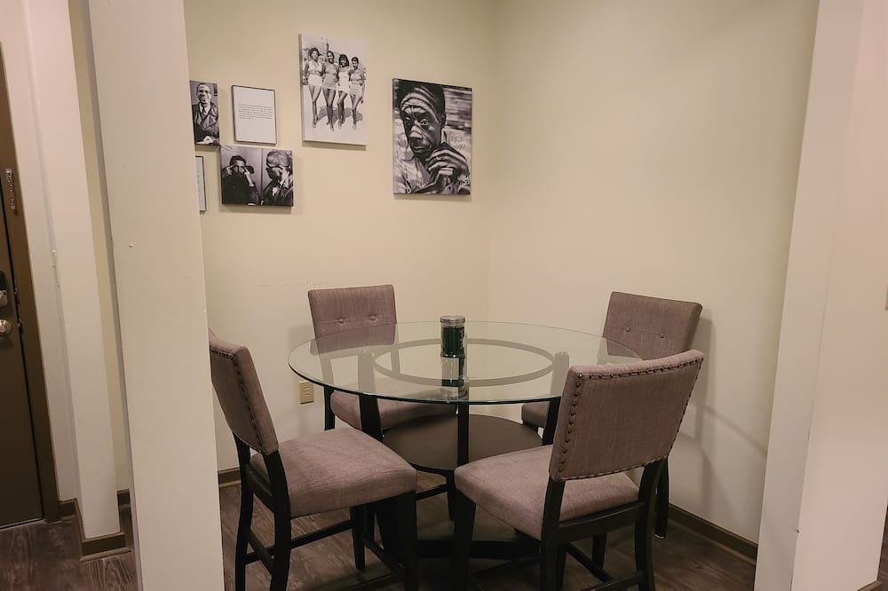 Photo of Kitchen in Westside