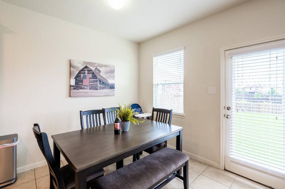 Photo of Kitchen in Medina Valley