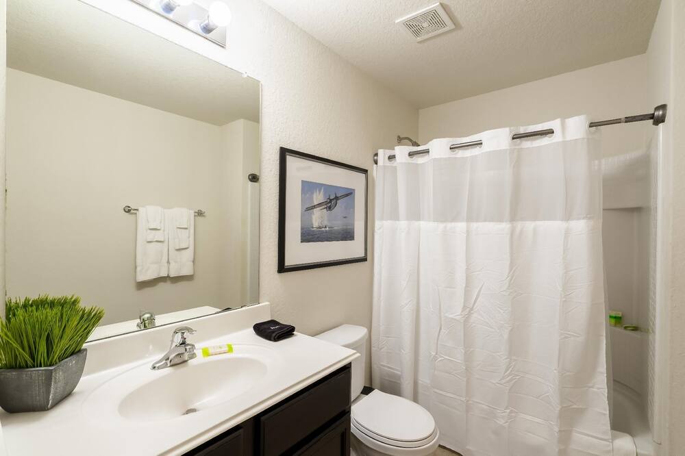 Photo of Bathroom in Medina Valley