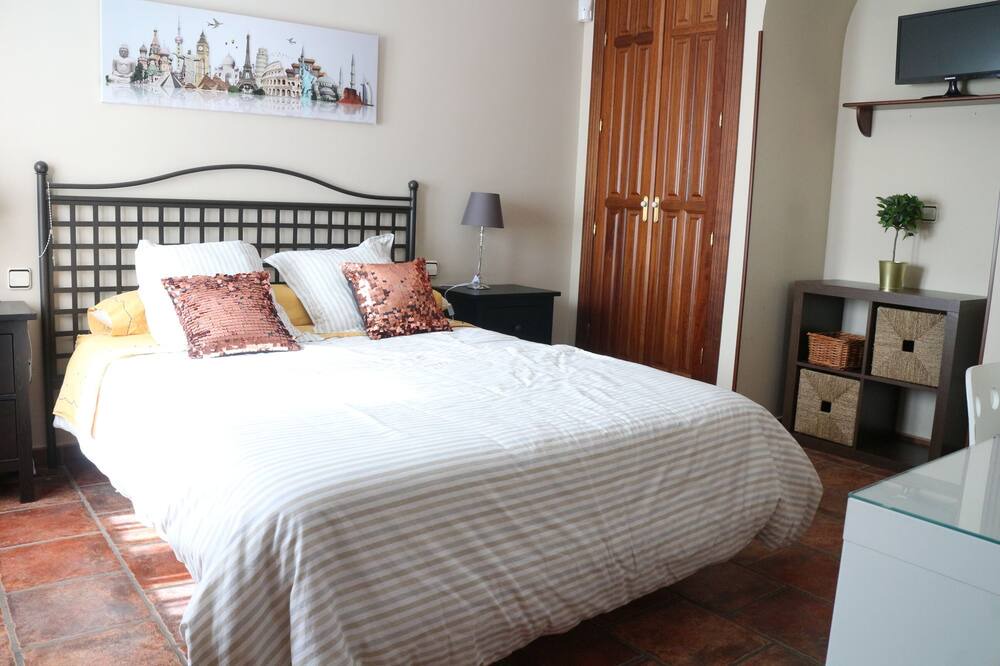 Photo of Bedroom in Huecas