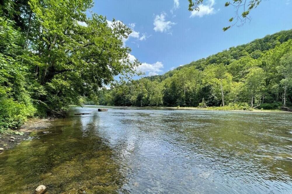 Photo of Others in Pence Springs