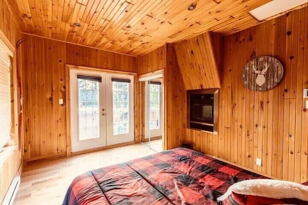 Photo of Bedroom in Deleage