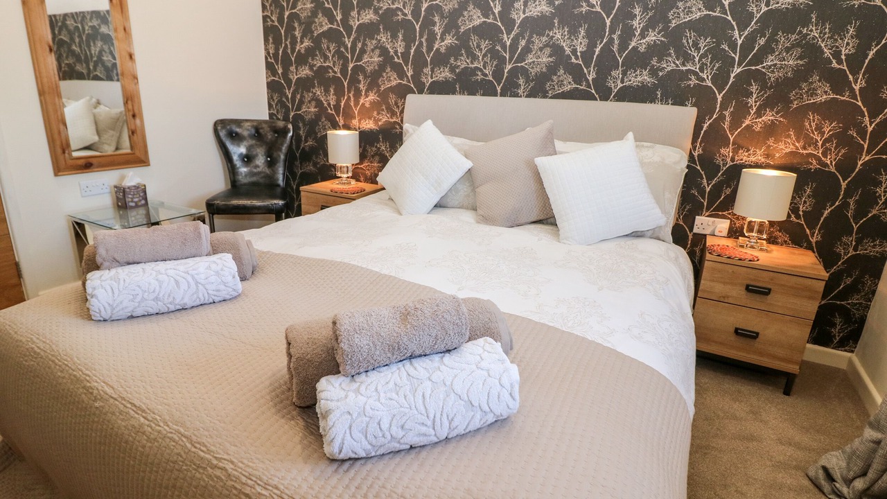 Photo of Others in Two Dales