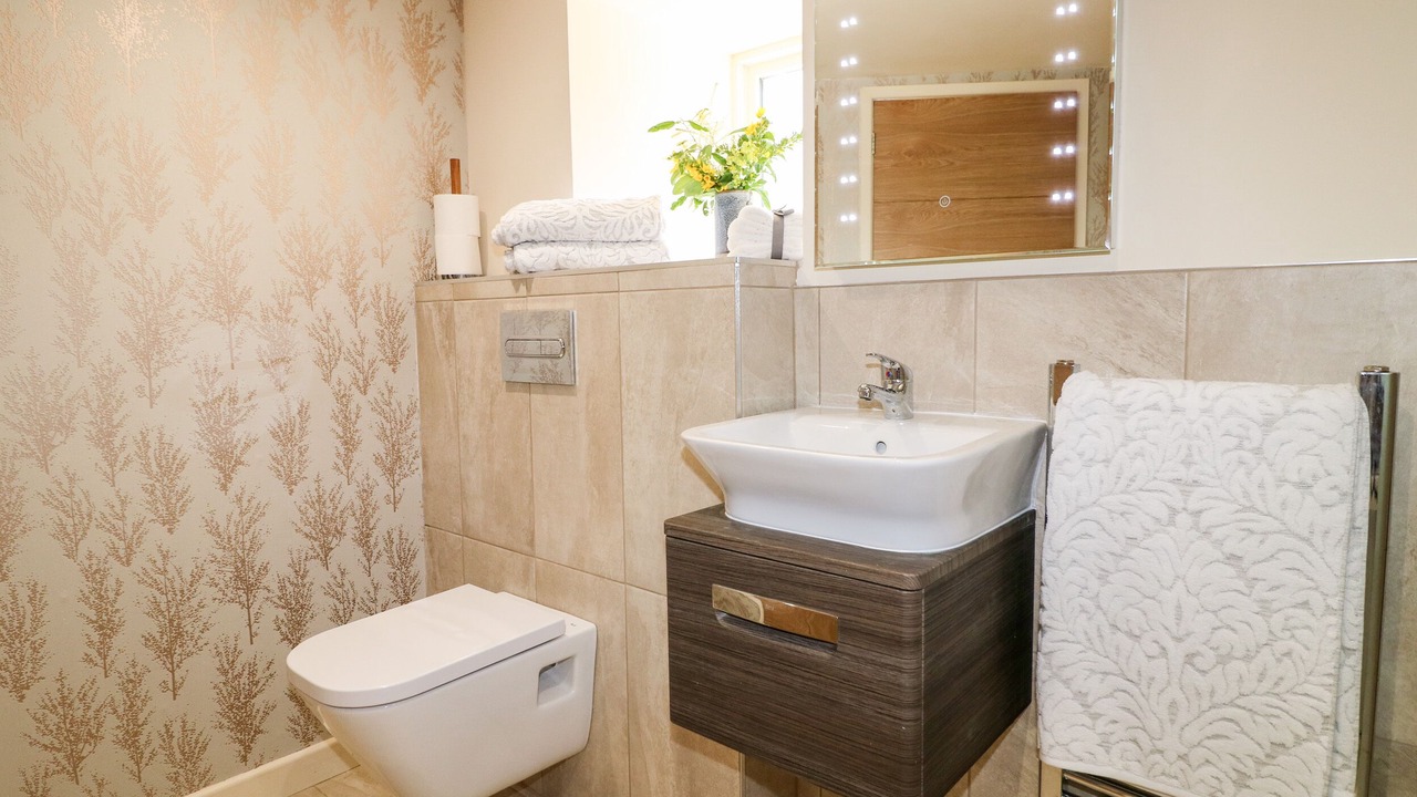 Photo of Others in Two Dales