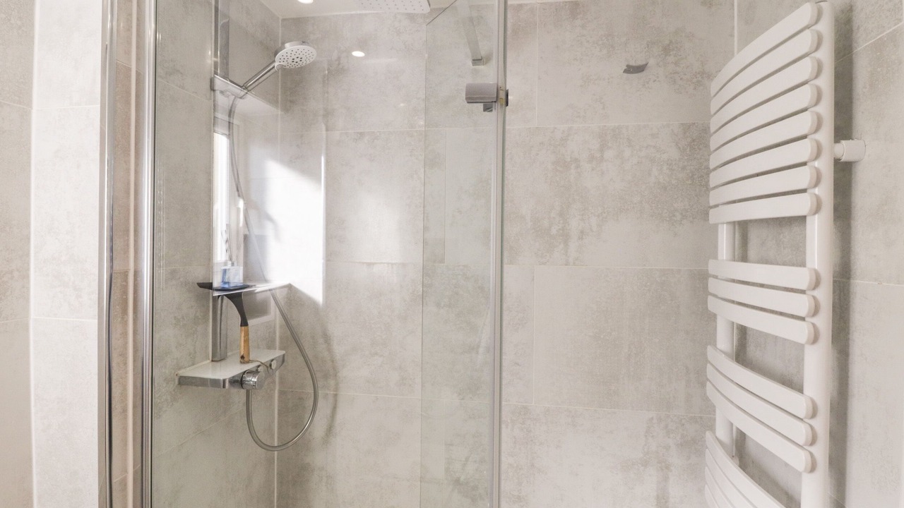 Photo of Bathroom in Downderry