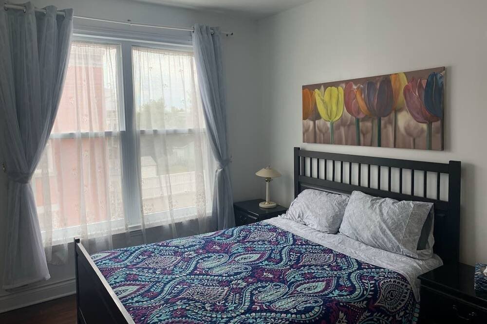 Photo of Bedroom in Saint Hyacinthe