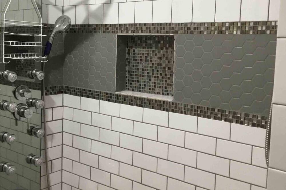 Photo of Bathroom in Spring