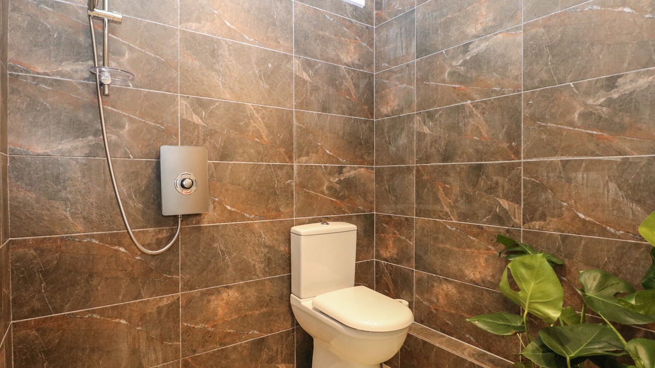 Photo of Others in Five Oak Green