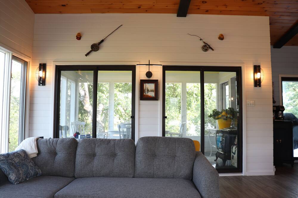Photo of Livingroom in Lac du Bonnet