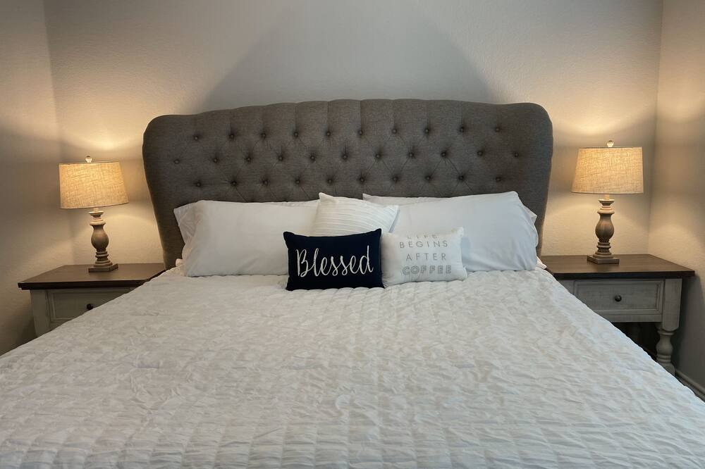Photo of Bedroom in Wellborn
