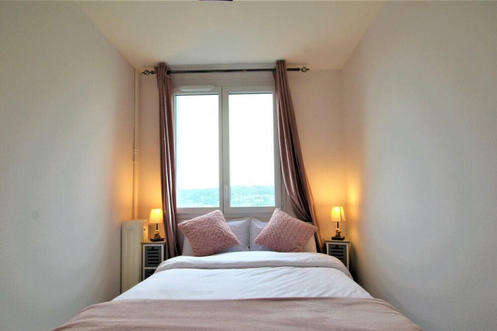 Photo of Bedroom in Fecamp
