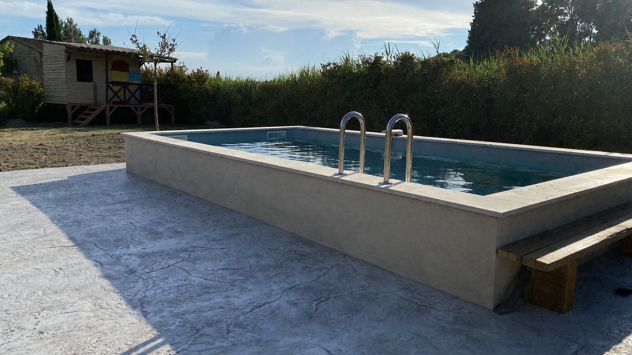 Photo of Outdoor in Loriol-du-Comtat